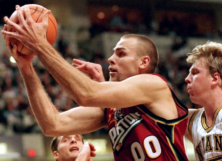 Eric Montross cause of death at the age of 52